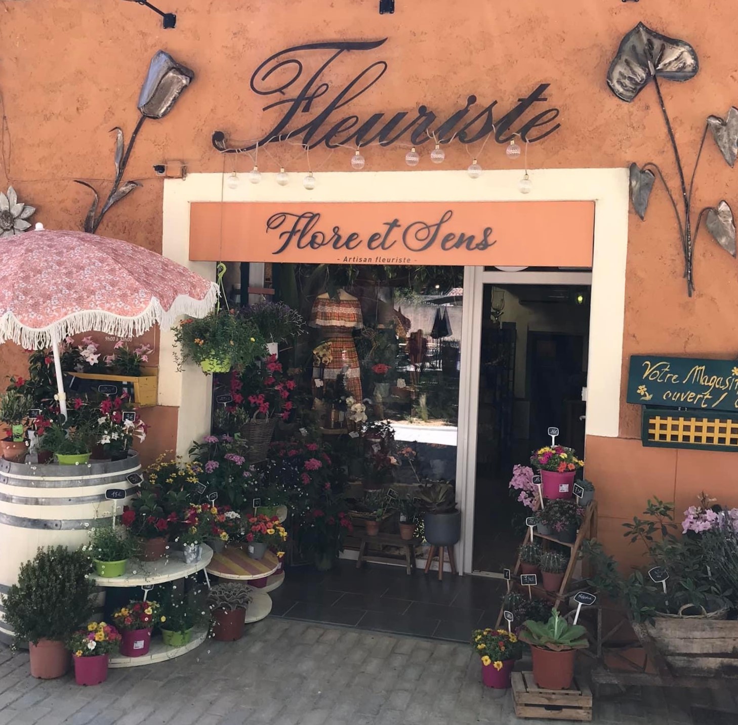 boutique-fleuriste-cotignac
